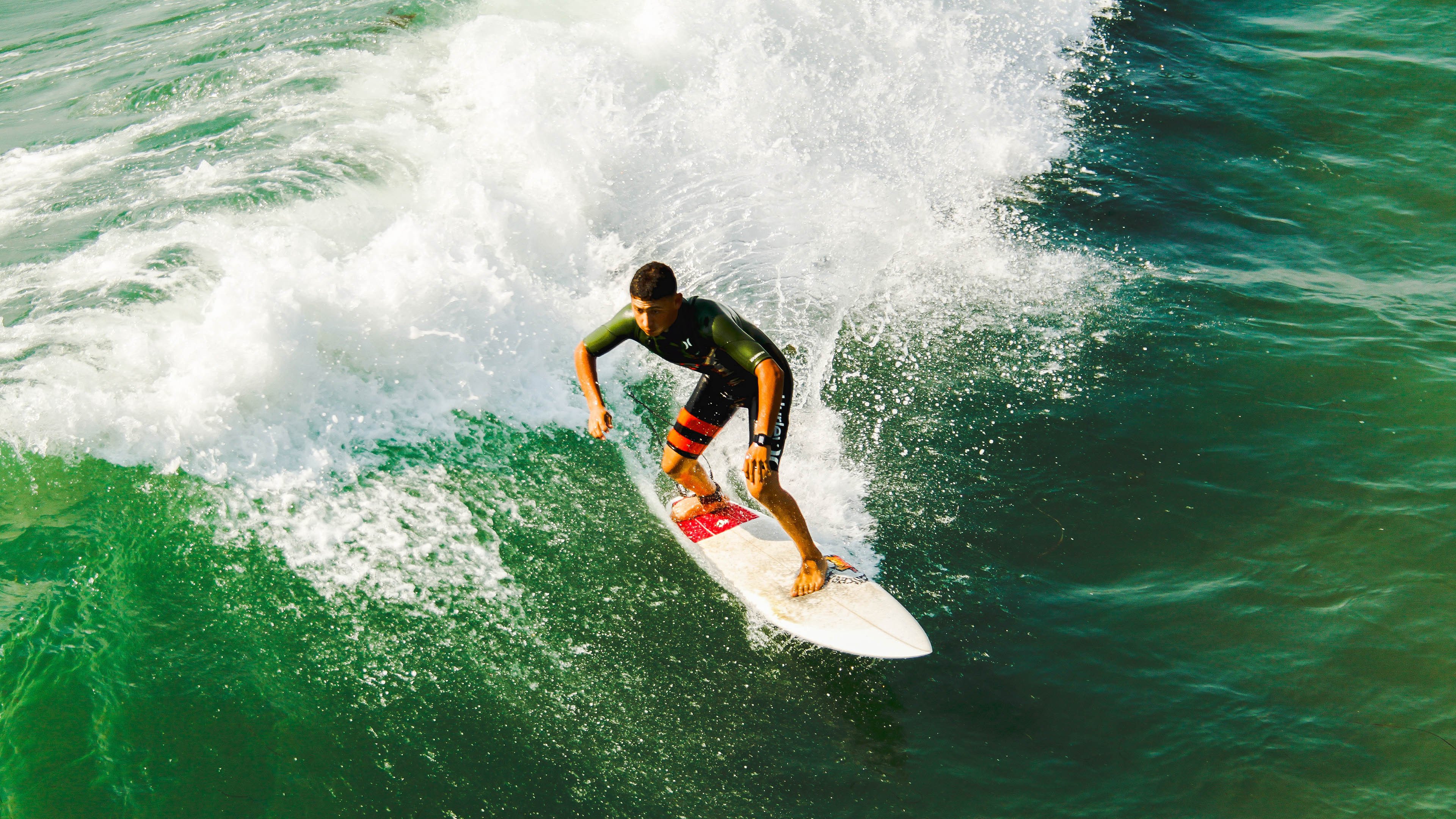 西甲后腰区域控制力提升成为球队稳定核心,西甲后腰排名